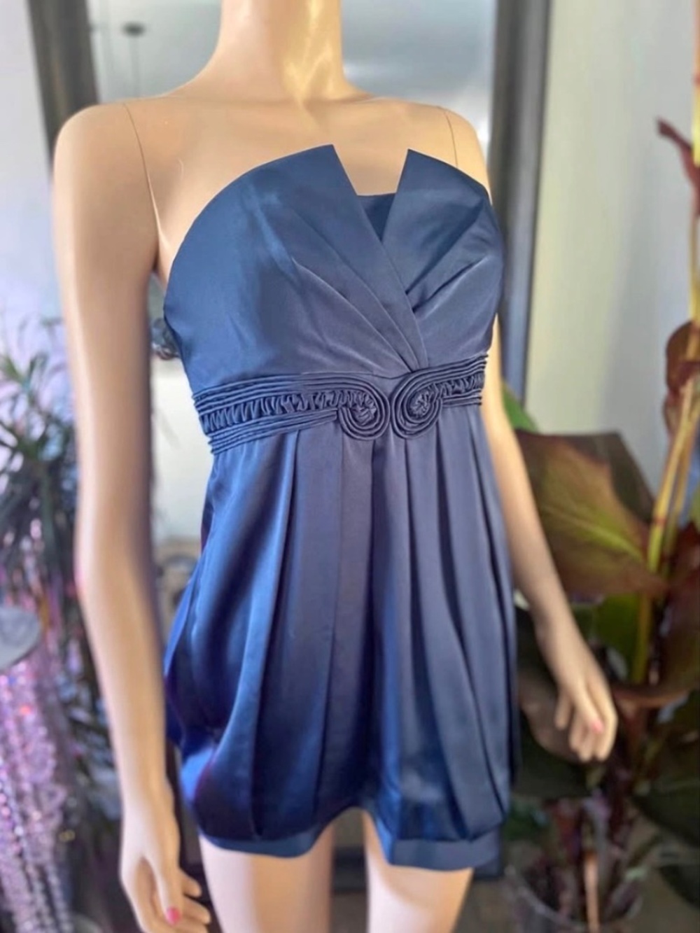 NWT: BCBG Max Azria Blue Satin Pleated Strapless Formal Dress 6P (Reg $298)